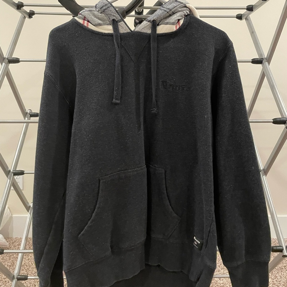 Roots sweatshirt
